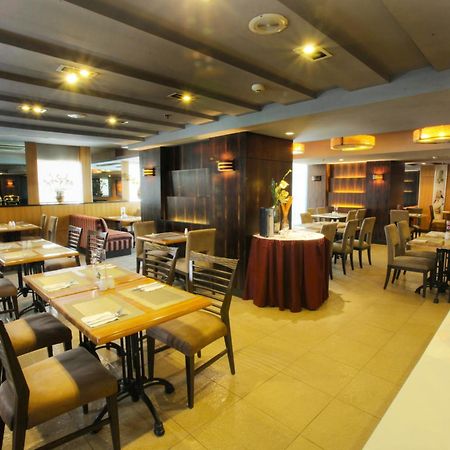 Best Western Antel Spa Hotel Suites Makati City Esterno foto