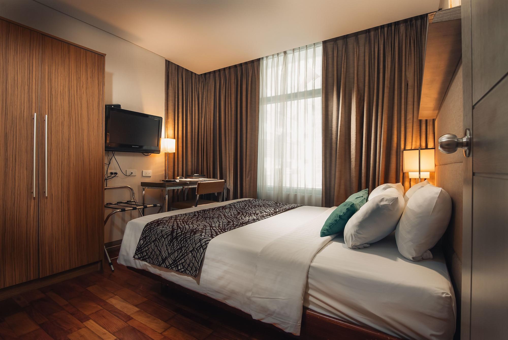 Best Western Antel Spa Hotel Suites Makati City Esterno foto