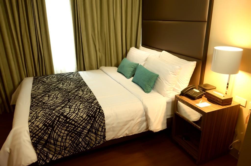 Best Western Antel Spa Hotel Suites Makati City Camera foto